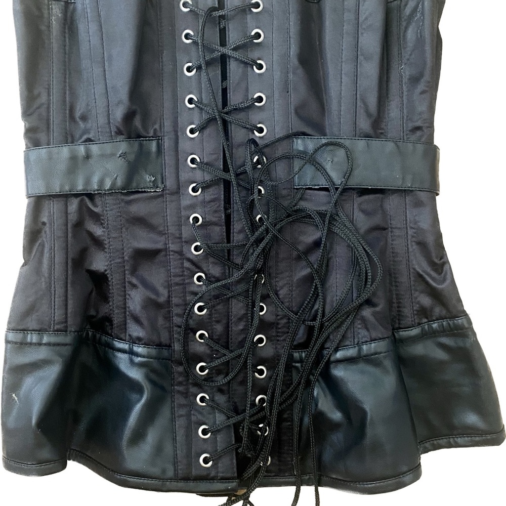 Black Corset with Silver Accents - Picture 2 of 2